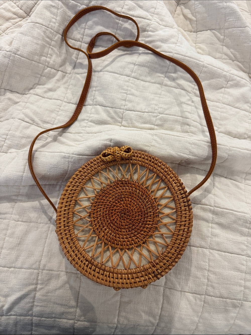 Woven Round Crossbody Bag in Tan